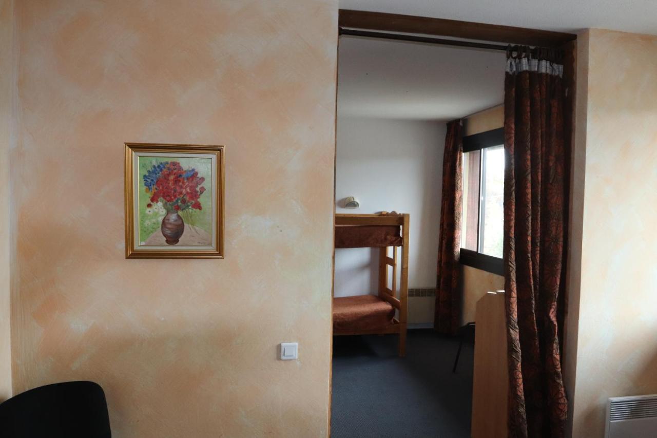 Hotel Saint Jean Montclar  Eksteriør billede